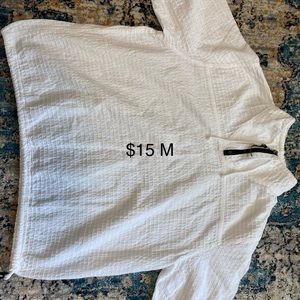 Light Weight Pull Over